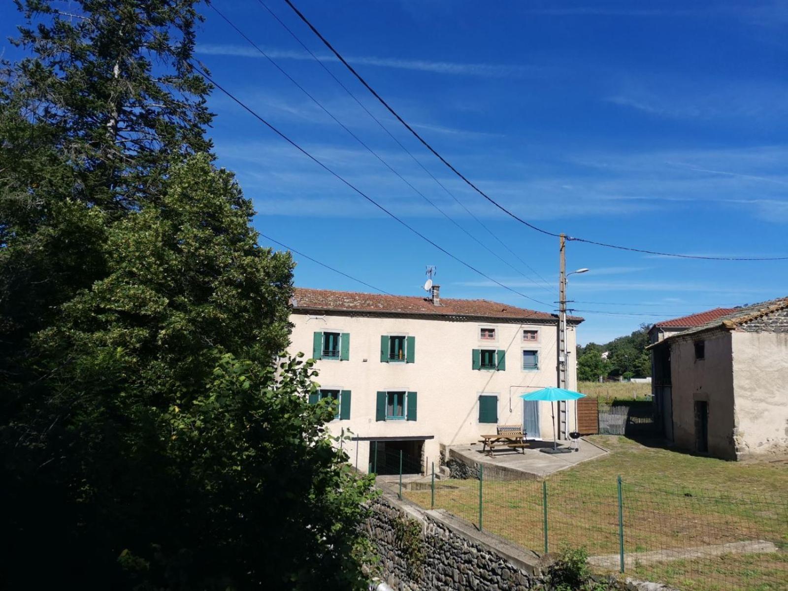Le Moulin Mallat Mazeyrat D Allier 43300 Mazeyrat-d'Allier Exterior foto
